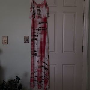 2 ladies sundresses never worn
